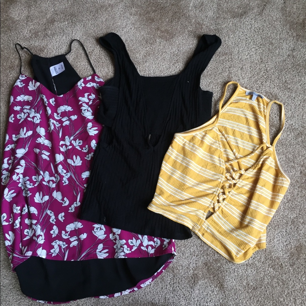 Tops bundle 19$